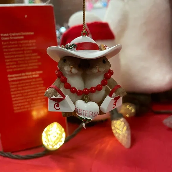 Fitz and Floyd Charming Tails “Under Hat Sisters” EUC in box, initialed C & S - Picture 1 of 4